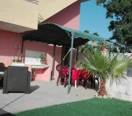 Villetta Gallipoli. Marina di Mancaversa Exterior photo